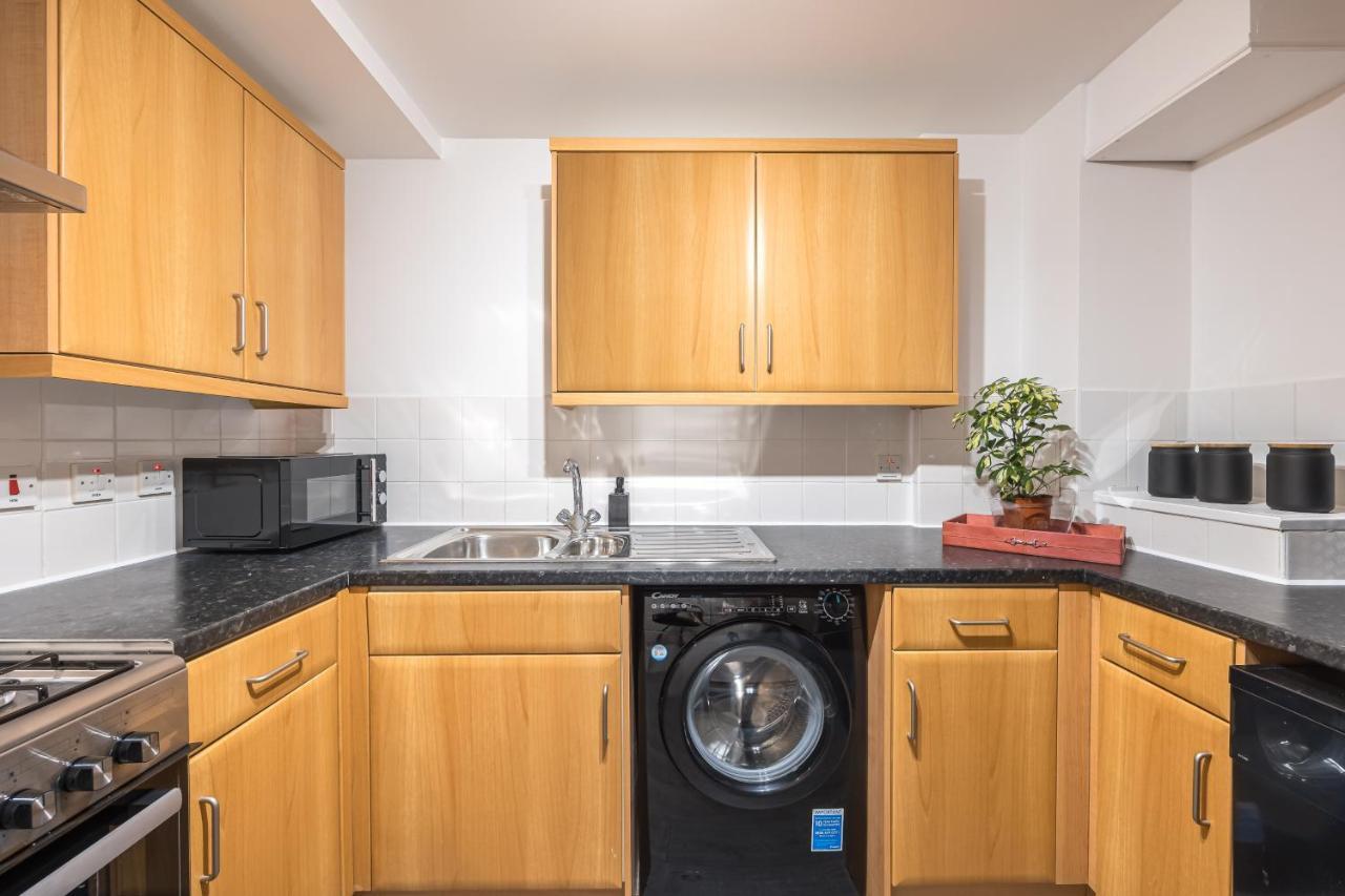 Nino Capital - Victoria Apartman London Kültér fotó